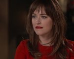 Cinquanta sfumature: Dakota Johnson lancia un appello a sua mamma