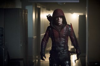 Arrow: l'attore Colton Haynes interpreta Arsenal nella puntata Uprising