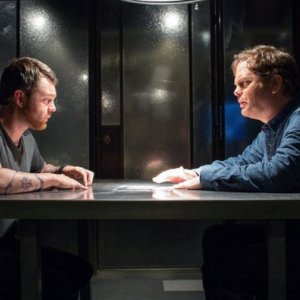 Backstrom: il detective Everett Backstrom (Rainn Wilson) durante un interrogatorio nell'episodio Bogeyman