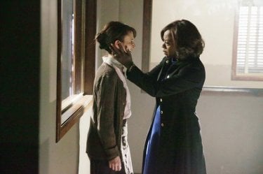 How To Get Away With Murder: l'attrice Viola Davis in una scena dell'episodio Best Christmas Ever