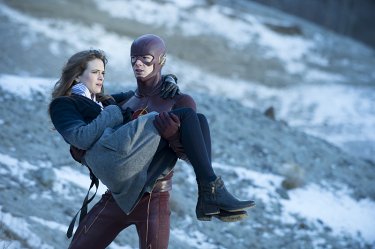 The Flash: Danielle Panabaker e Grant Gustin nella puntata The Nuclear Man