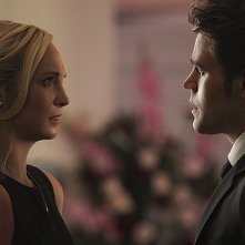 The Vampire Diaries: Candice Accola e Paul Wesley interpretano Caroline e Stefan in Let Her Go