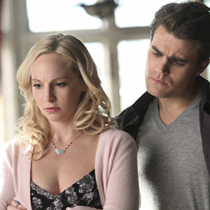 The Vampire Diaries: Candice Accola e Paul Wesley in una scena dell'episodio The Day I Tried To Live
