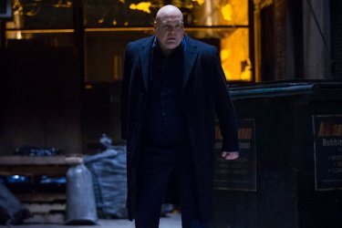 Daredevil: un'immagine dedicata a Kingpin, personaggio affidato a Vincent D'Onofrio