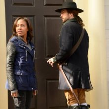Sleepy Hollow: Nicole Beharie e Tom Mison in Tempus Fugit