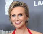 Jane Lynch nel pilot CBS Angel From Hell