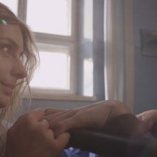 Io sono Mateusz: Katarzyna Zawadzka insieme a Dawid Ogrodnik in una scena del film