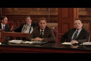 Clip 'L'aula' - Black or White