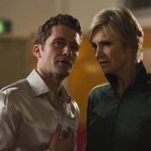 Glee: una scena con protagonisti Will (Matthew Morrison) e Sue (Jane Lynch) tratta dall'episodio Child Star
