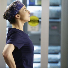 Grey's Anatomy: la dottoressa Amelia Shepherd (Caterina Scorsone) nell'episodio The Distance