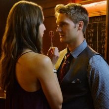 Pretty Little Liars: Troian Bellisario e Oliver Kieran-Jones nell'episodio intitolato To Plea or Not to Plea