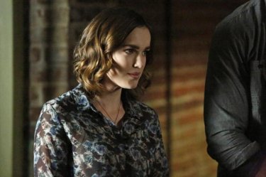 Agents of S.H.I.E.L.D.: l'attrice Elizabeth Henstridge nella puntata Aftershocks