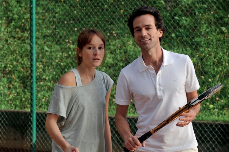 Una nuova amica: Romain Duris con Anaïs Demoustier in una scena