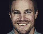 Arrow: Stephen Amell, vigilante... eccitato!