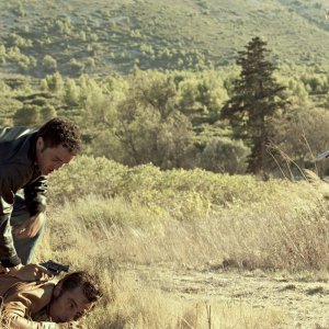 French Connection: Cyril Lecomte, Guillaume Gouix e Jean Dujardin in una scena del film 