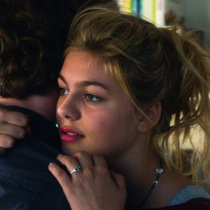La famiglia Belier: Louane Emera con Ilian Bergala in una scena del film