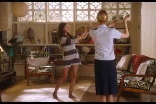 Trailer italiano - Sotto i cieli delle Hawaii