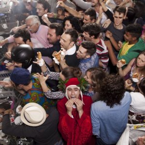 La solita commedia - Inferno: Francesco Mandelli è Dante nel girone dantesco di un bar
