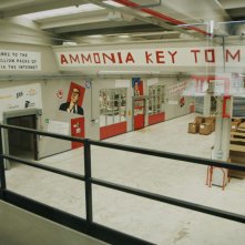 SmoKings: la fabbrica di sigarette dei Messina in un'immagine tratta dal documentario