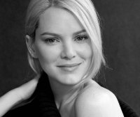 Locandina di Jacinda Barrett