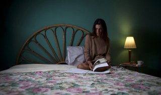 La terra dei santi: Valeria Solarino in una scena
