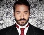 Jeremy Piven torna nella quarta stagione di Mr. Selfridge