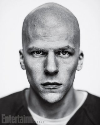 Batman v Superman: la prima foto di Jesse Eisenberg nel ruolo di Lex Luthor