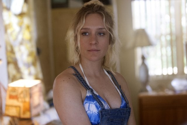Chloë Sevigny in una scena di Bloodline