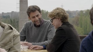 Mia Madre: Margherita Buy con Nanni Moretti in una scena del film sono sorella e fratello