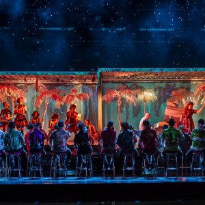 Royal Opera House - Ascesa e discesa della città di Mahagonny: Kurt Streit in una scena