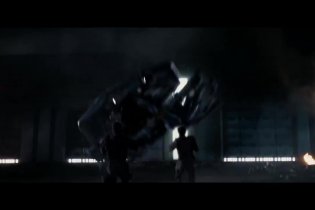 Spot 'Help' - Terminator: Genisys