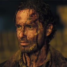 The Walking Dead: un primo piano di Andrew Lincoln dal finale della stagione 5