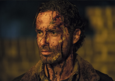 The Walking Dead: un primo piano di Andrew Lincoln dal finale della stagione 5