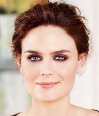 Locandina di Emily Deschanel