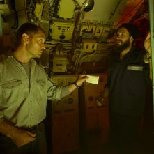 Black Sea: Jude Law con Grigoriy Dobrygin in una scena