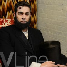 Deadbeat: Zachary levi nei panni del defunto Abramo Lincoln su Tv Line