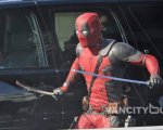 Deadpool: nuove foto dal set mostrano Reynolds in azione