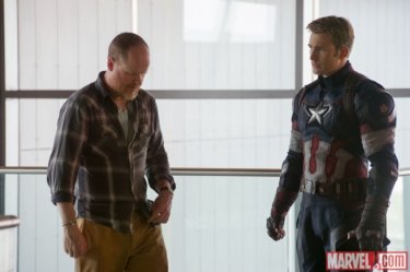 Avengers: Age of Ultron - Joss Whedon e Chris Evans durante le riprese