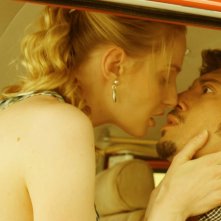 Le Frise Ignoranti: Eva Riccobono con William Volpicella in una scena