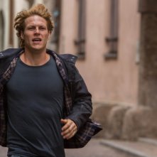 Point Break: Luke Bracey in un inseguimento