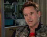 Robert Downey jr. perde la pazienza durante un'intervista