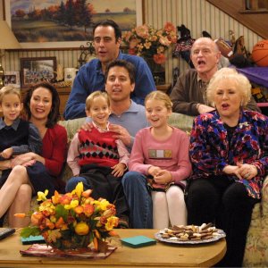 Tutti amano Raymond - il cast al completo