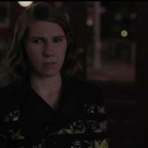 Girls: Zosia Mamet in una scena dell'episodio intitolato Home Birth