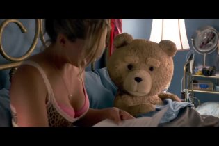 Trailer italiano Restricted - Ted 2