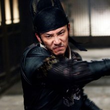 Brotherhood of Blades: Chang Chen in una scena action del film