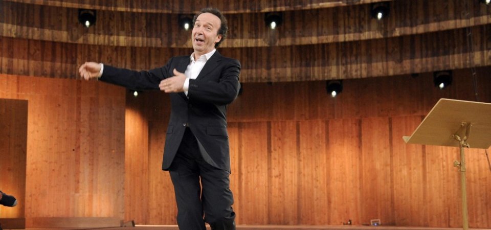 Roberto Benigni nello show sui Dieci Comandamenti