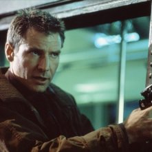 Harrison Ford in una scena di BLADE RUNNER