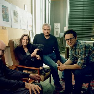 Star Wars: Episodio VII - Il Risveglio della Forza - Il regista J.J. Abrams e il suo team in una foto di Vanity Fair