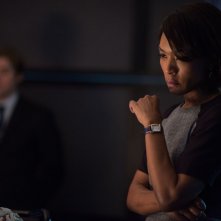 Survivor: Angela Bassett in una scena del film