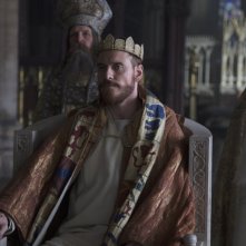 Macbeth: Michael Fassbender nei panni di Macbeth in una scena del film